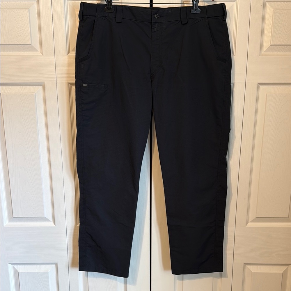 Men’s Navy Blue 5.11 Tactical Fast-Tac® Urban Pants, 42x32